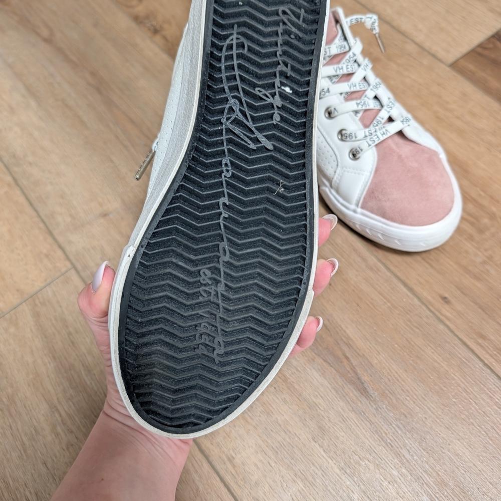 Vintage Havana White and Blush Suede-Accent Low-Top Sneaker - Picture 6 of 6